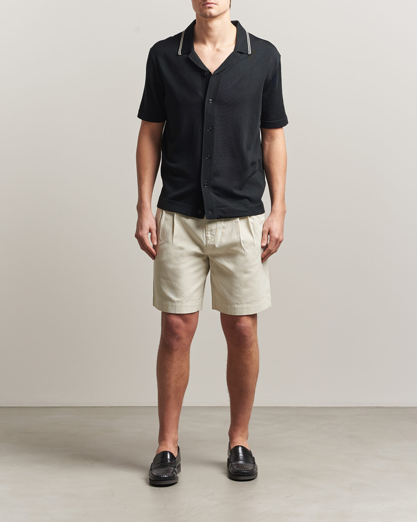 Heren | Korte broek | GANT | Relaxed Light Canvas Pleated Shorts Sand