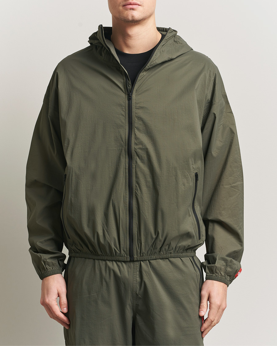 Heren | Jassen | The North Face | Red Box Packable Wind Jacket New Taupe Green