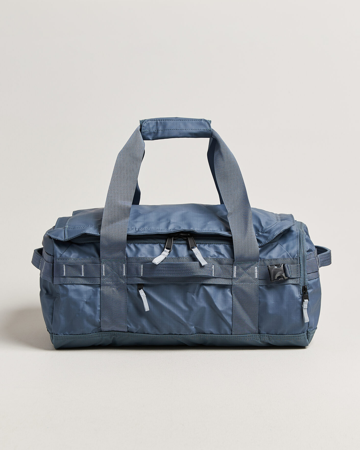 Heren | Tassen | The North Face | Base Camp Voyager Duffel 42 Granite Grey
