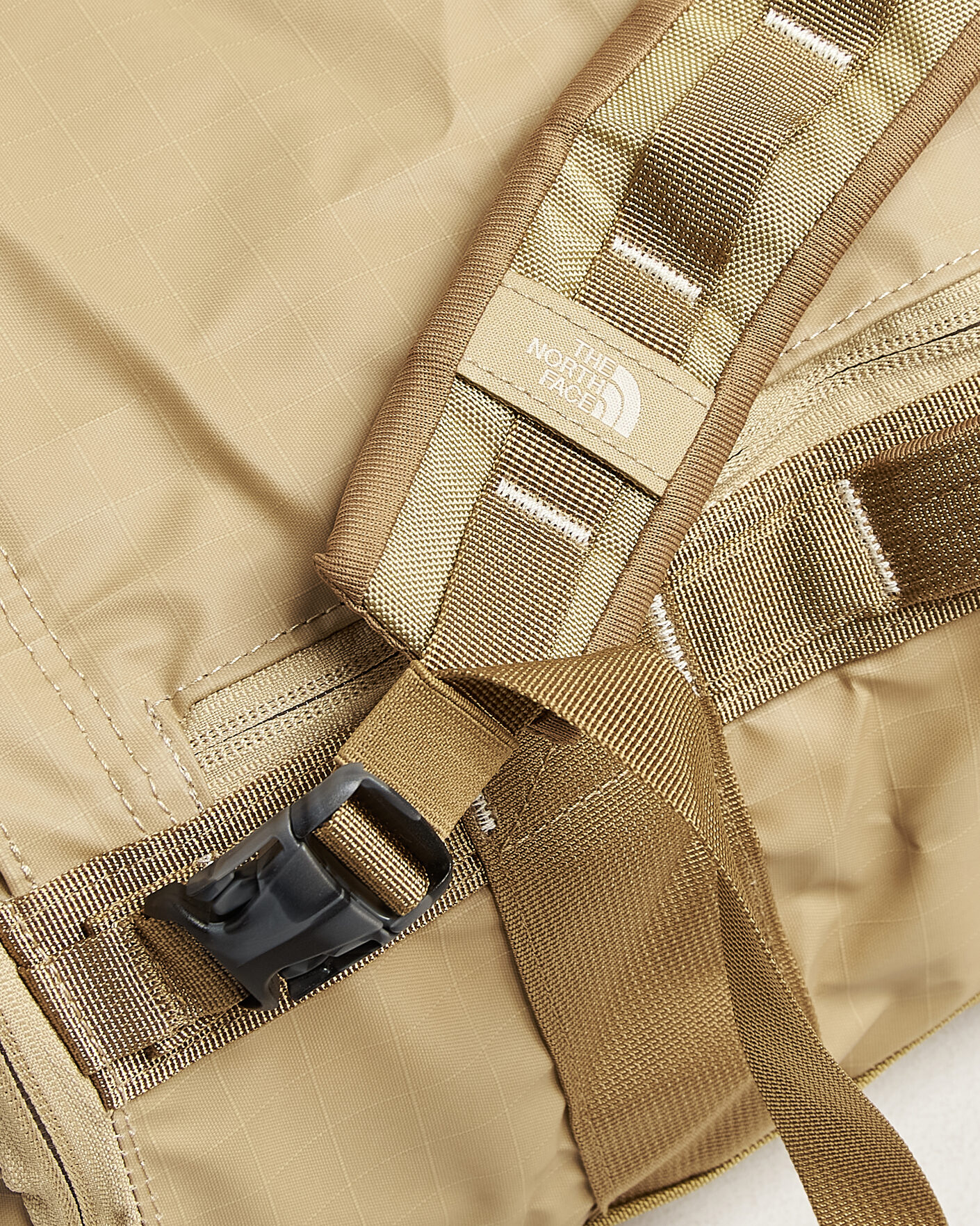 Homme | Sacs | The North Face | Base Camp Voyager Duffel 32 Khaki Stone