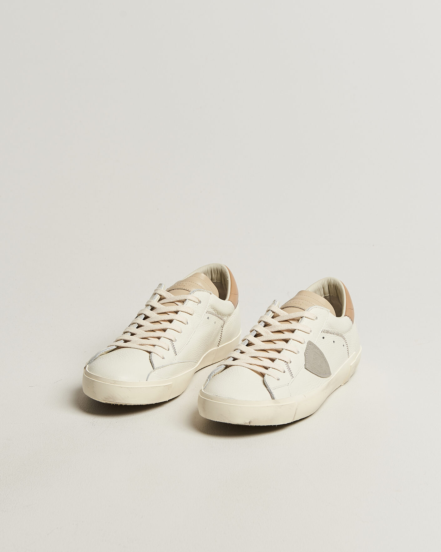 Homme | Baskets | Philippe Model | PRSX Low Top Canvas Mix Sneaker White/Beige