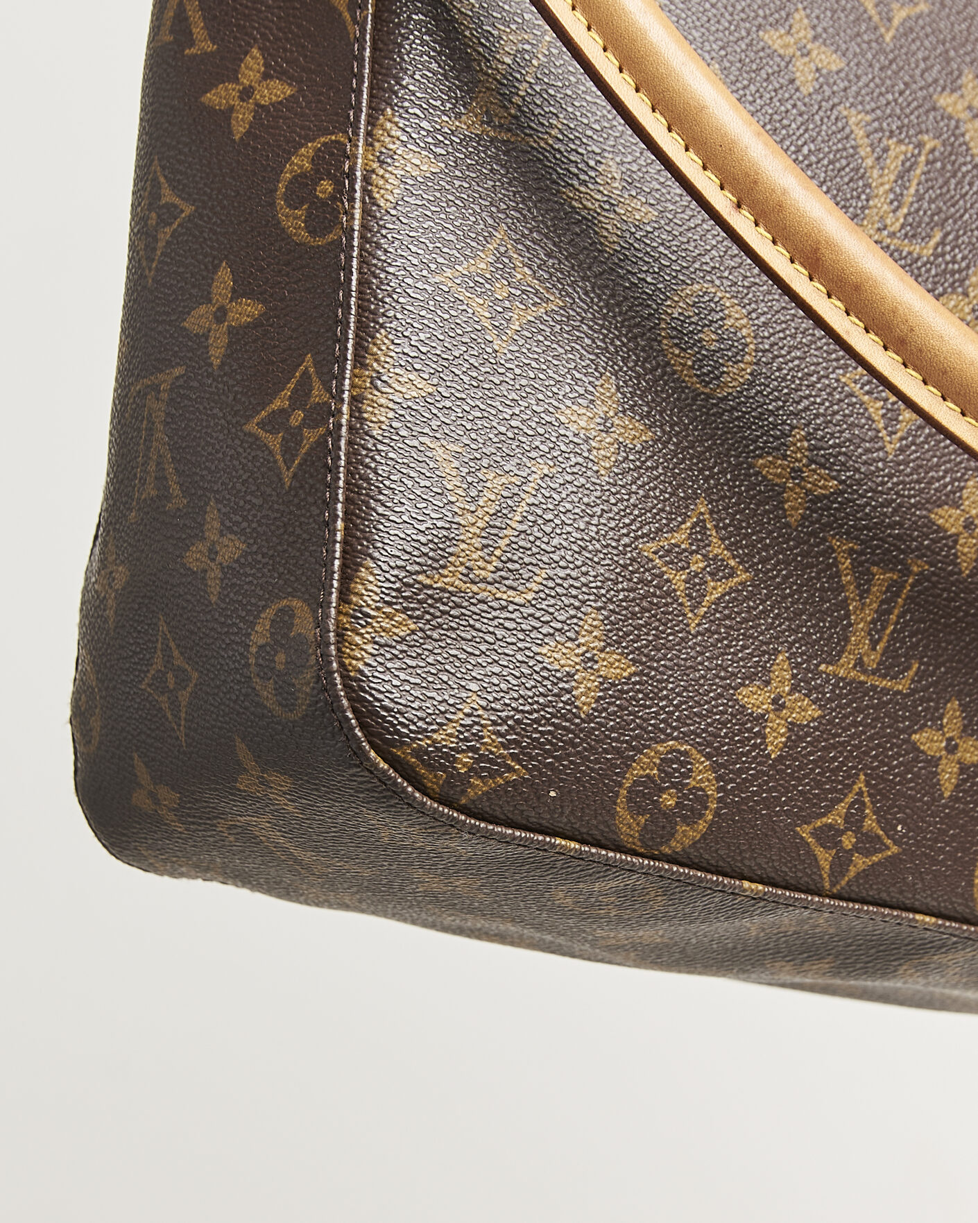 Homme | Pre-Owned & Vintage Bags | Louis Vuitton Pre-Owned | Looping Handbag GM Monogram