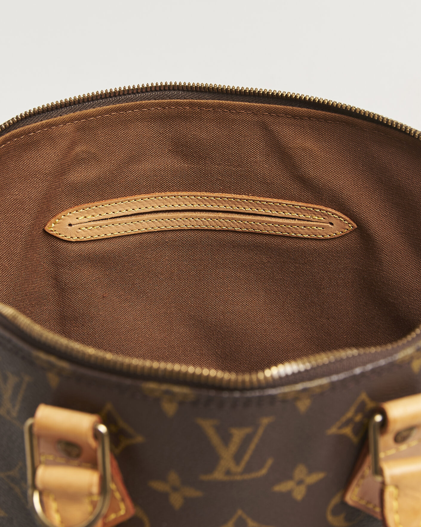 Homme | Pre-Owned & Vintage Bags | Louis Vuitton Pre-Owned | Alma Bag PM Monogram
