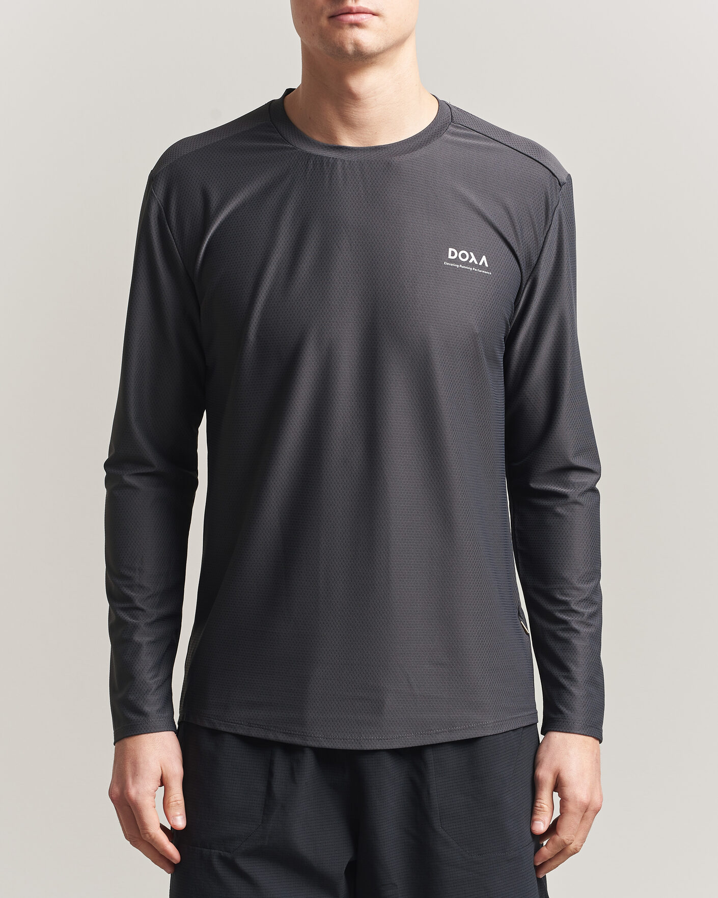 Homme | T-shirts | DOXA | Rerun Long Sleeve T-Shirt Raven