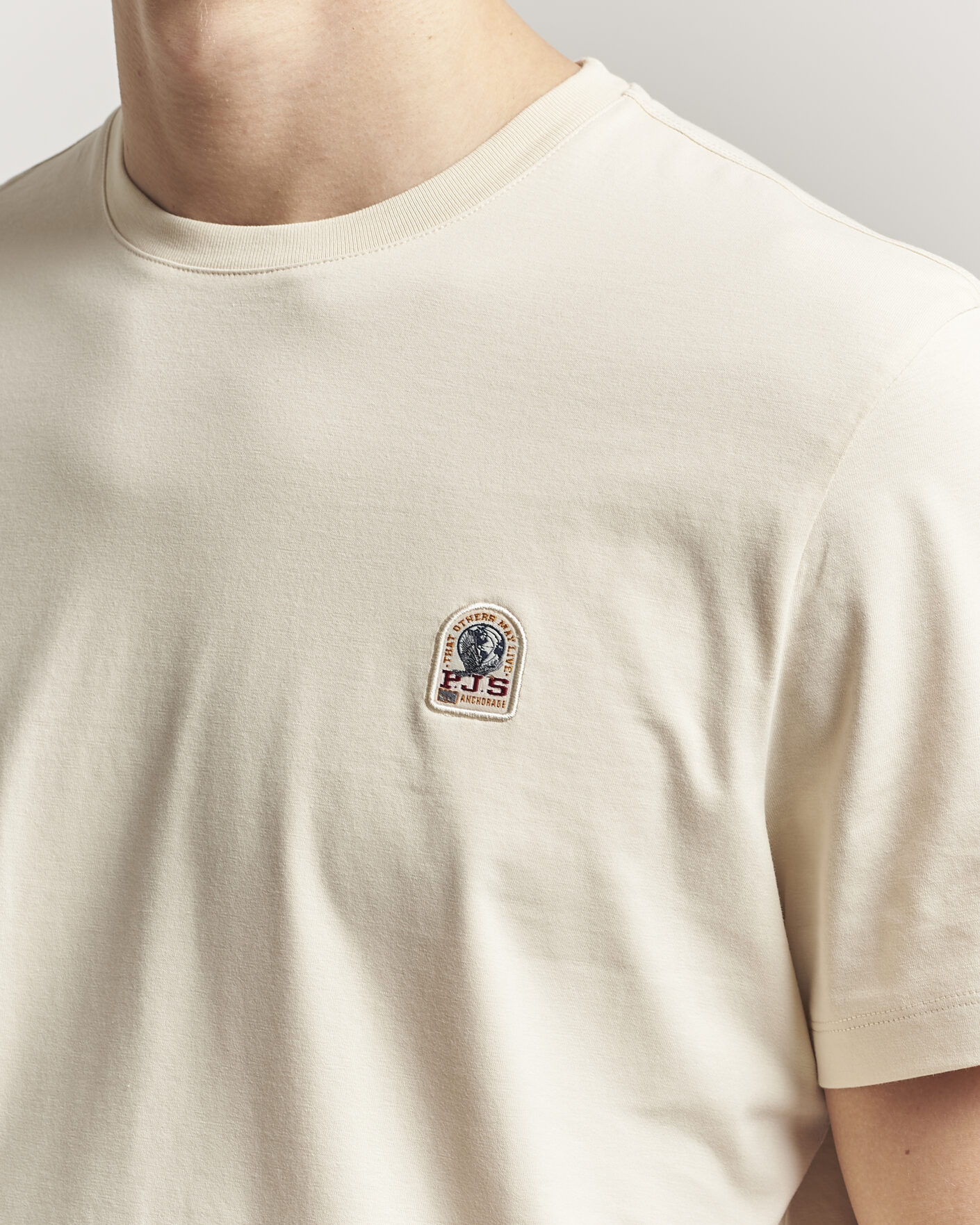 Homme | T-shirts | Parajumpers | Patch Crew Neck T-Shirt Bone