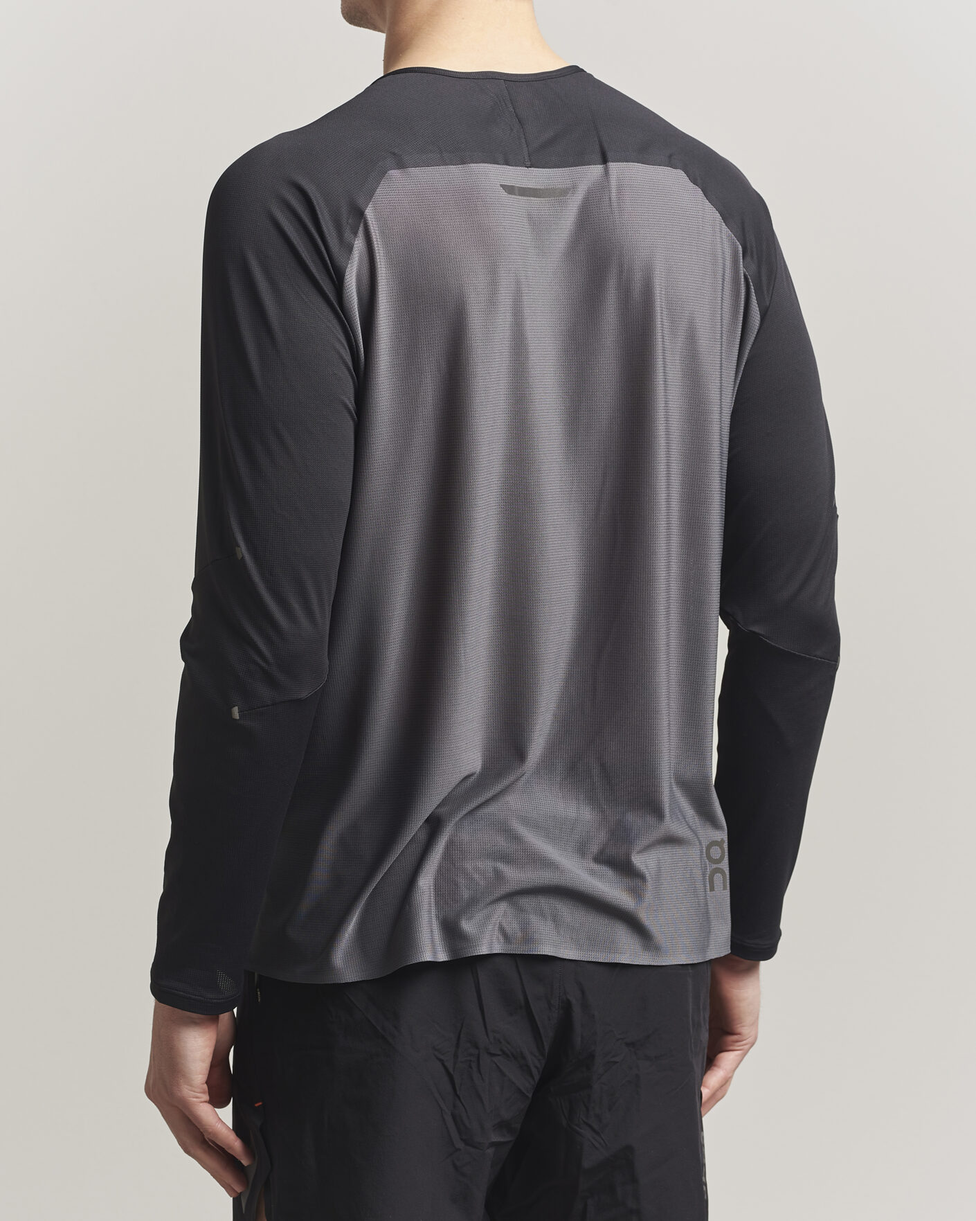 Heren | Truien | On | Performance Long Sleeve T-Shirt Black