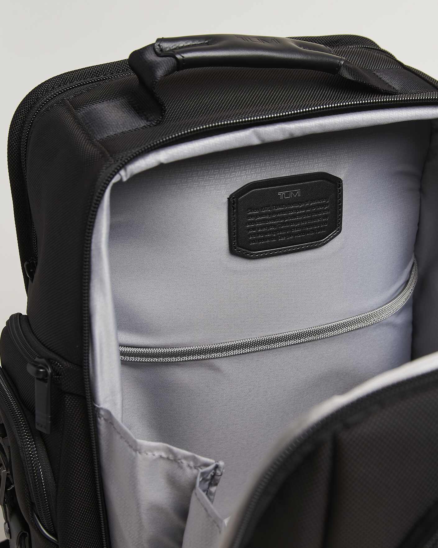 Homme | Sacs | TUMI | Alpha 4 Brief Backpack Black