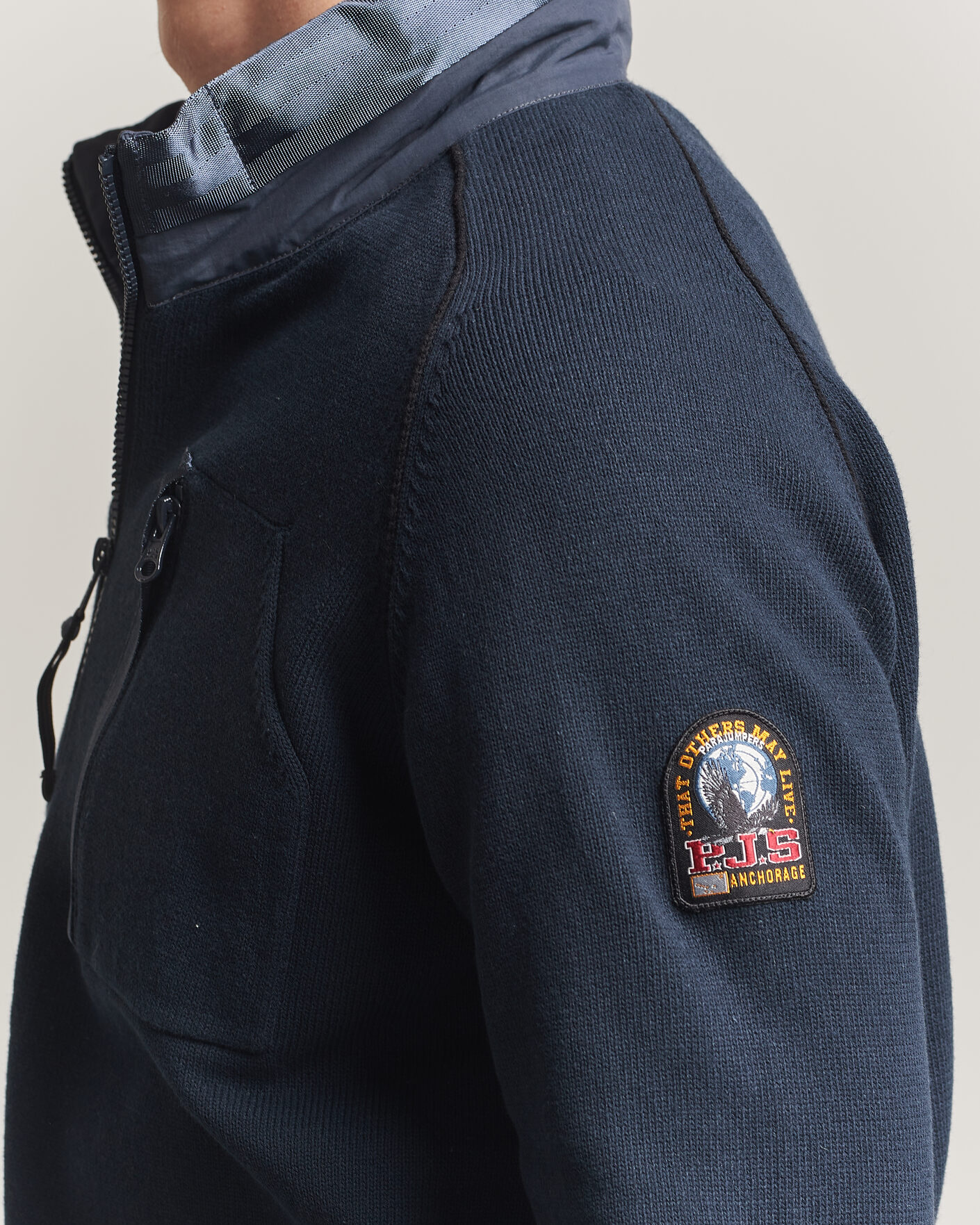 Homme | Manteaux Et Vestes | Parajumpers | Bargany Rescue Knitted Hybrid Jacket Ink Blue