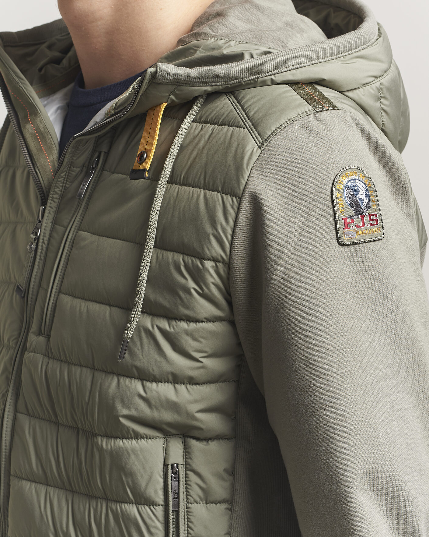 Homme | Manteaux Et Vestes | Parajumpers | Ivor Hybrid Hooded Jacket Ashen Sage