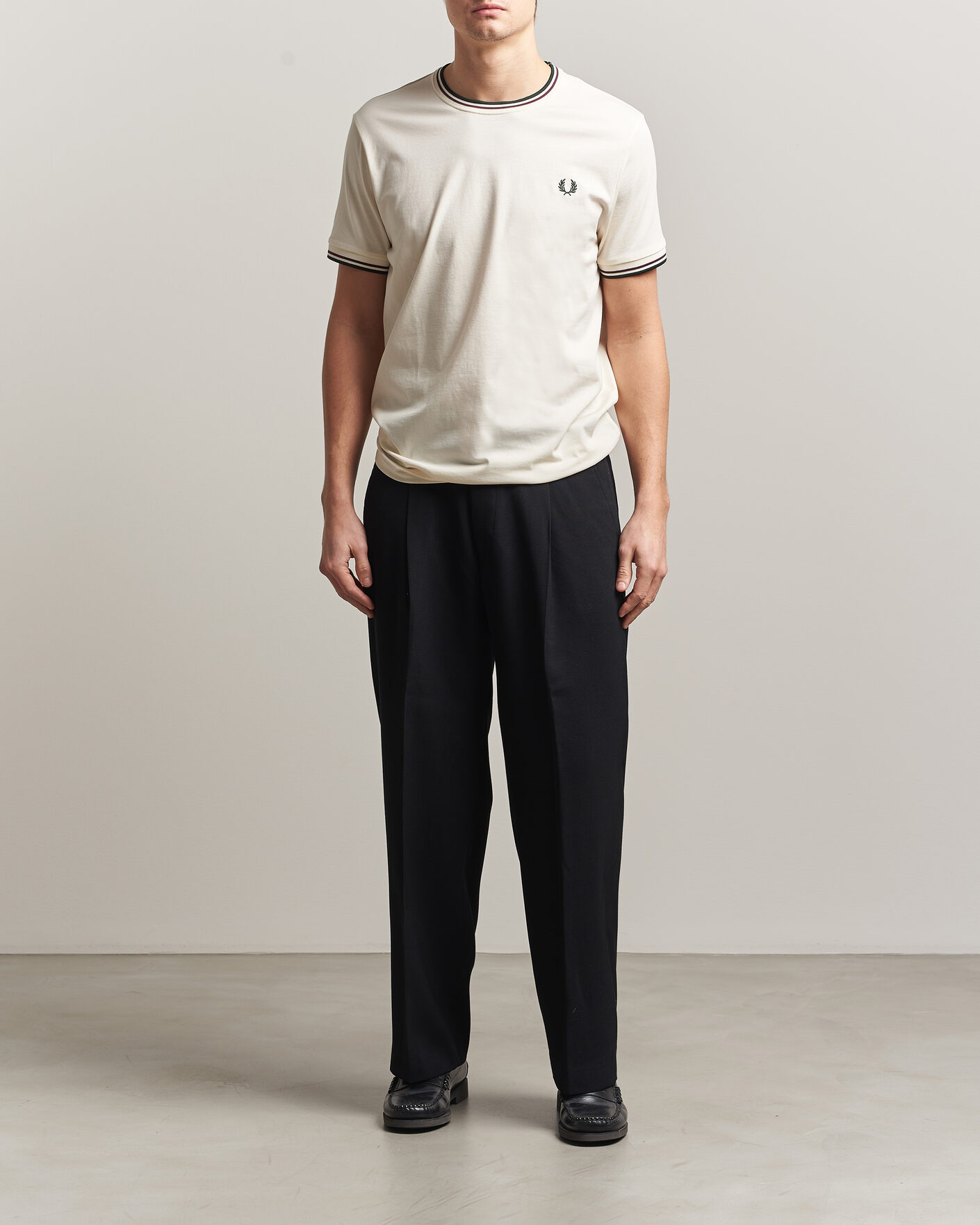 Heren | T-shirts | Fred Perry | Twin Tipped T-Shirt Ecru