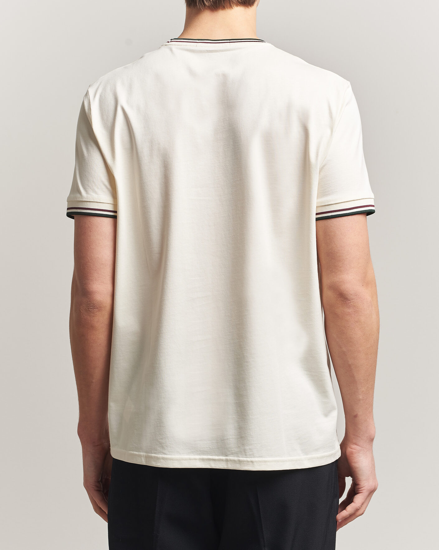 Heren | T-shirts | Fred Perry | Twin Tipped T-Shirt Ecru