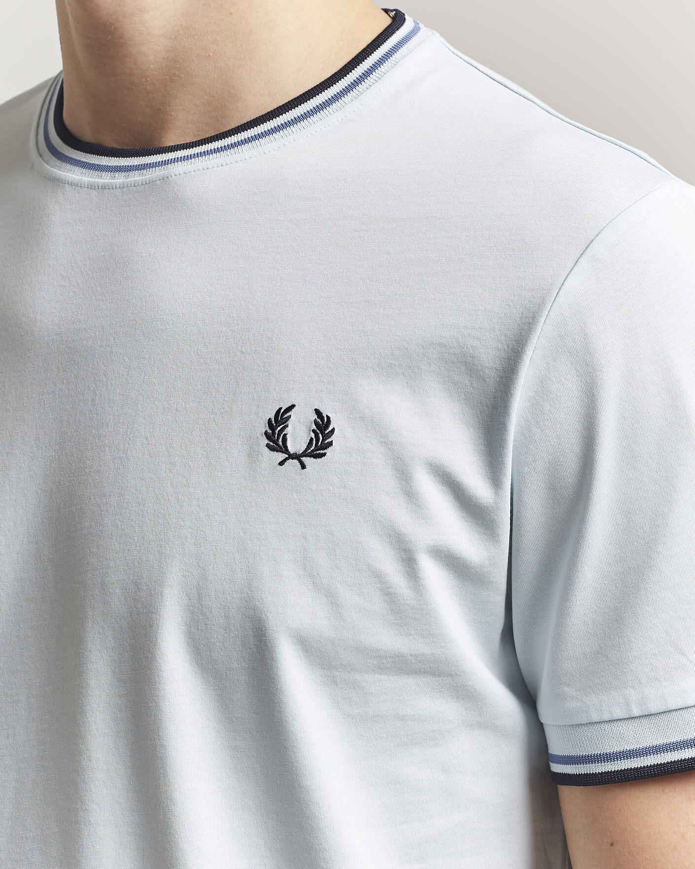Heren | T-shirts | Fred Perry | Twin Tipped T-Shirt Light Ice