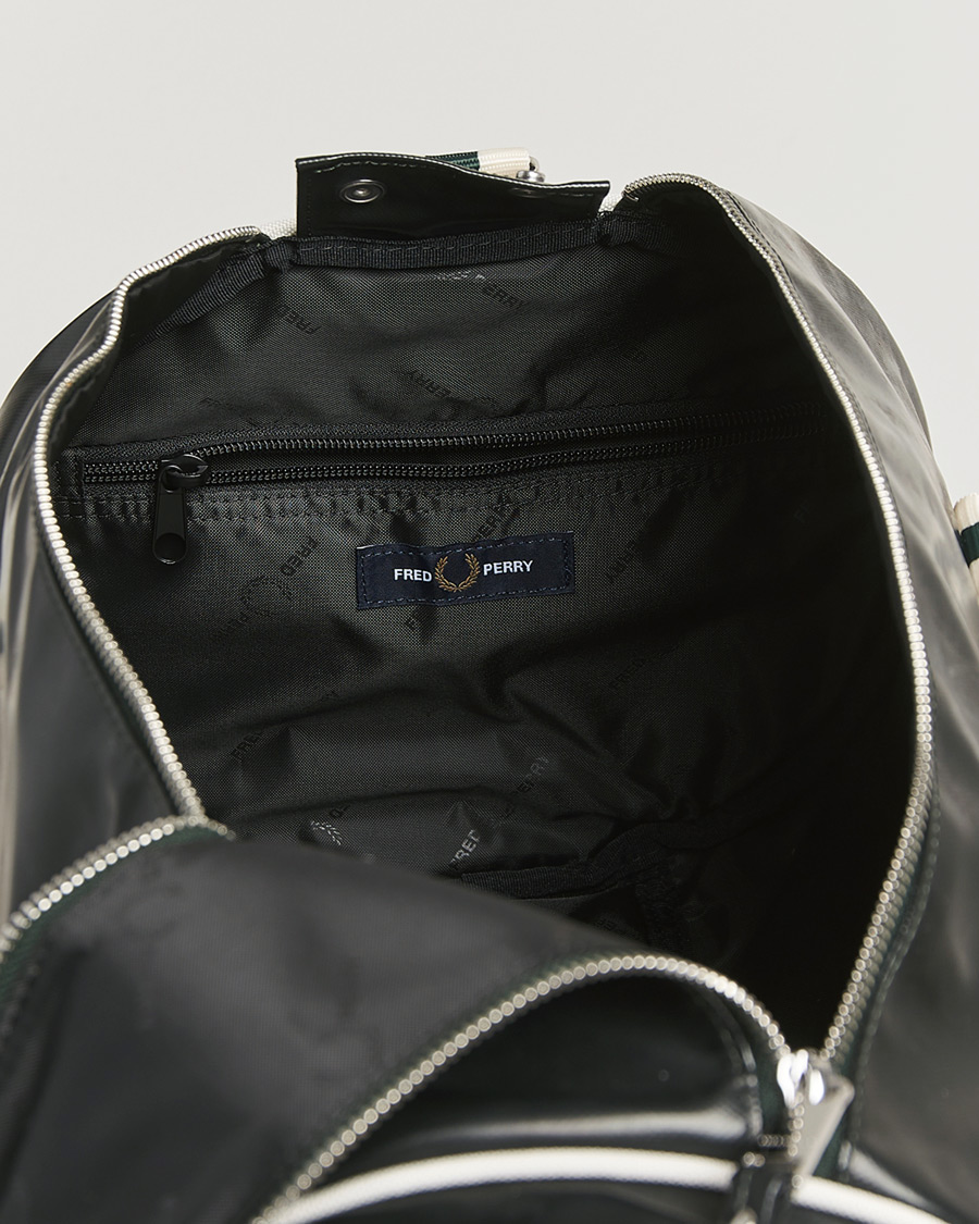 Heren | Tassen | Fred Perry | Classic Barrel Bag Grassroots Green/Ecru