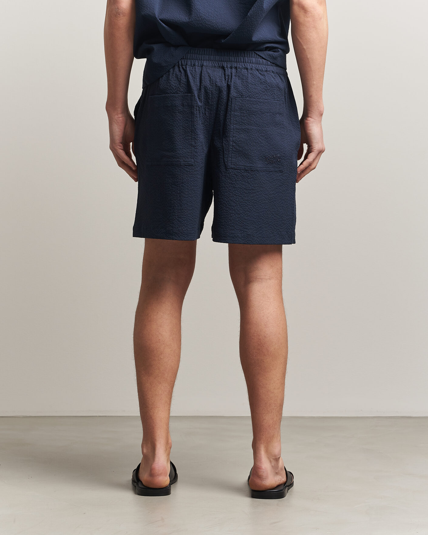 Homme | Shorts | Maison Kitsuné | Seersucker Drawstring Shorts Navy