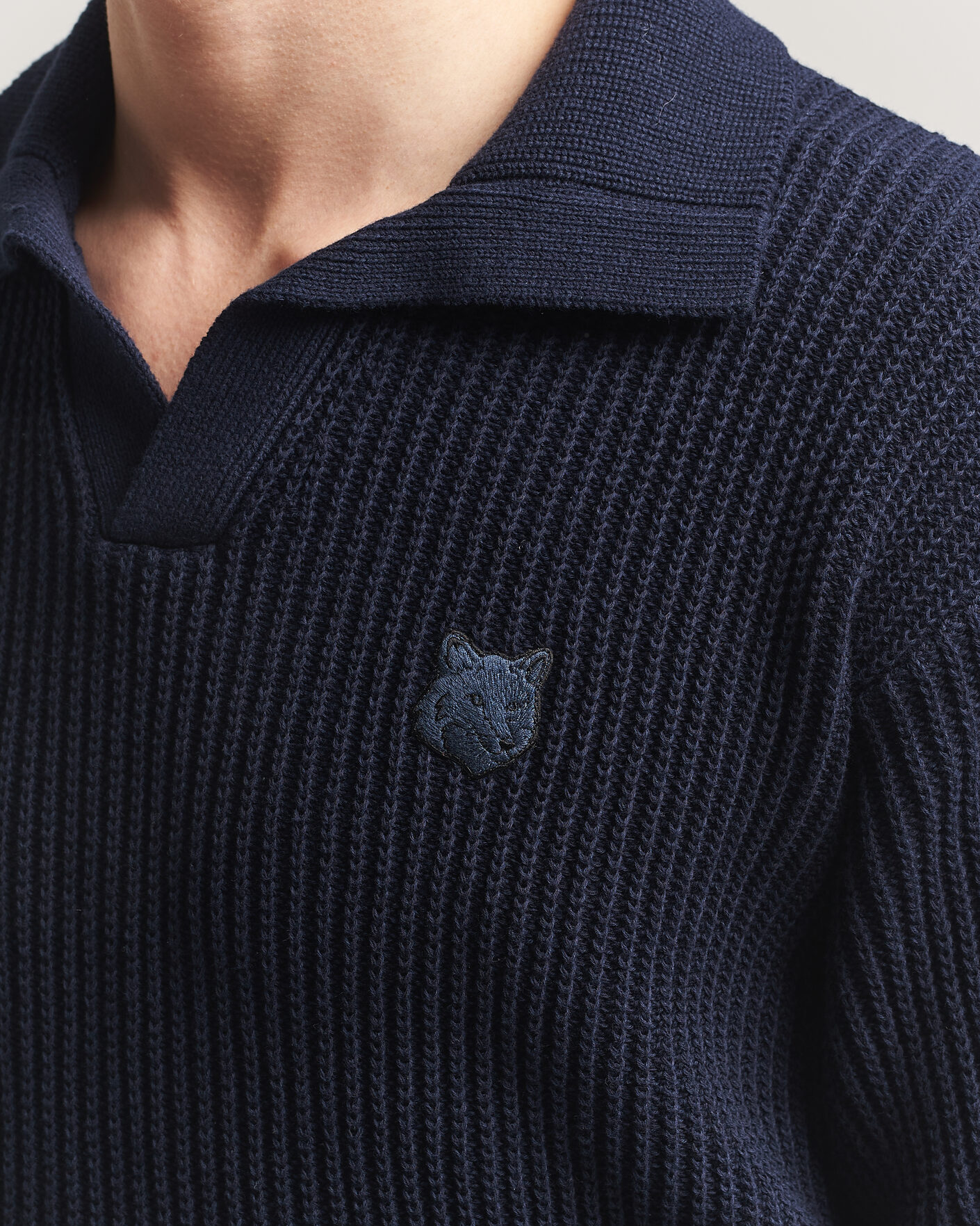 Homme | Polos | Maison Kitsuné | Tonal Fox Head Rib Knitted Polo Navy