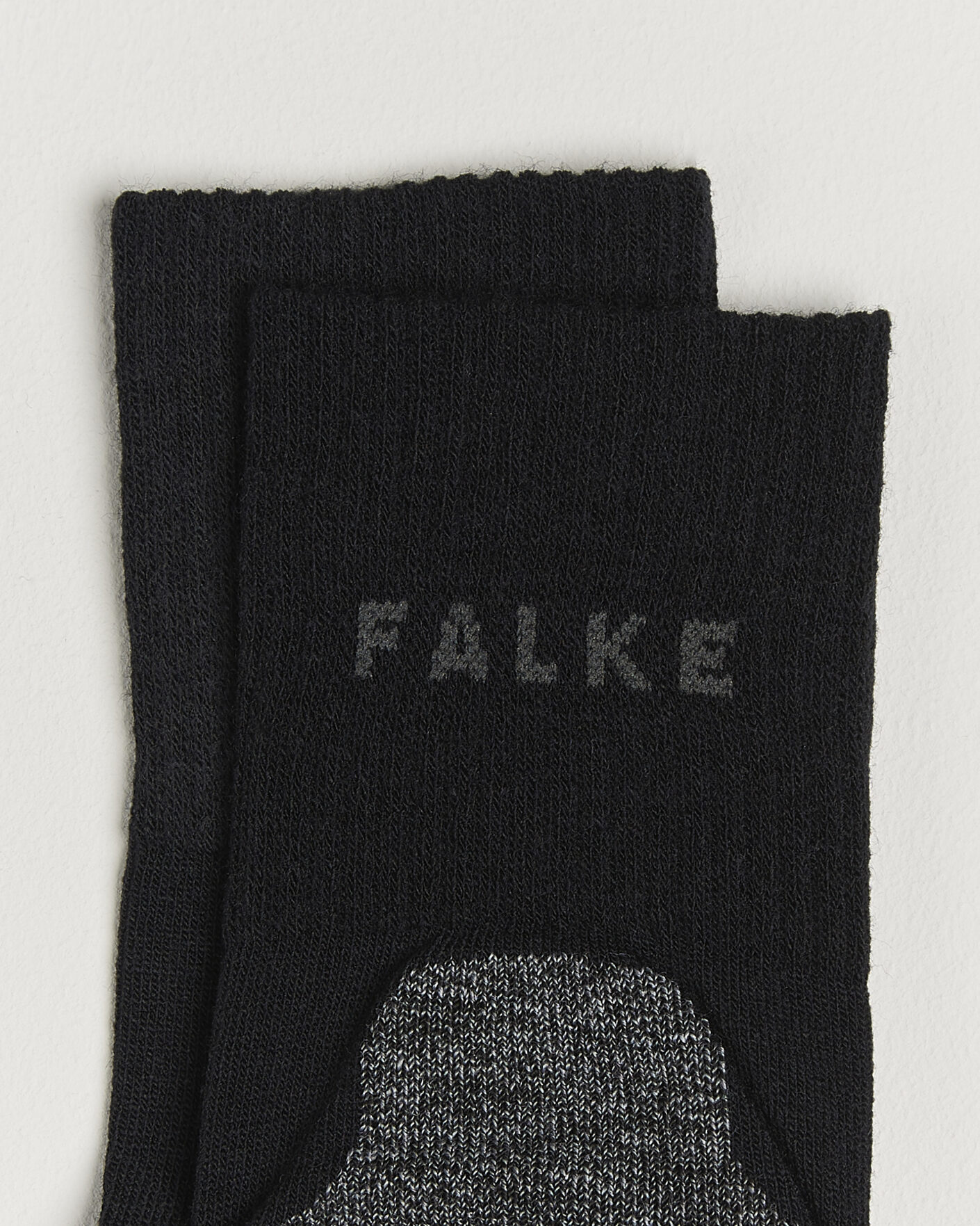 Heren | Ondergoed | Falke Sport | TK2 Explore Short Trekking Socks Black Mix