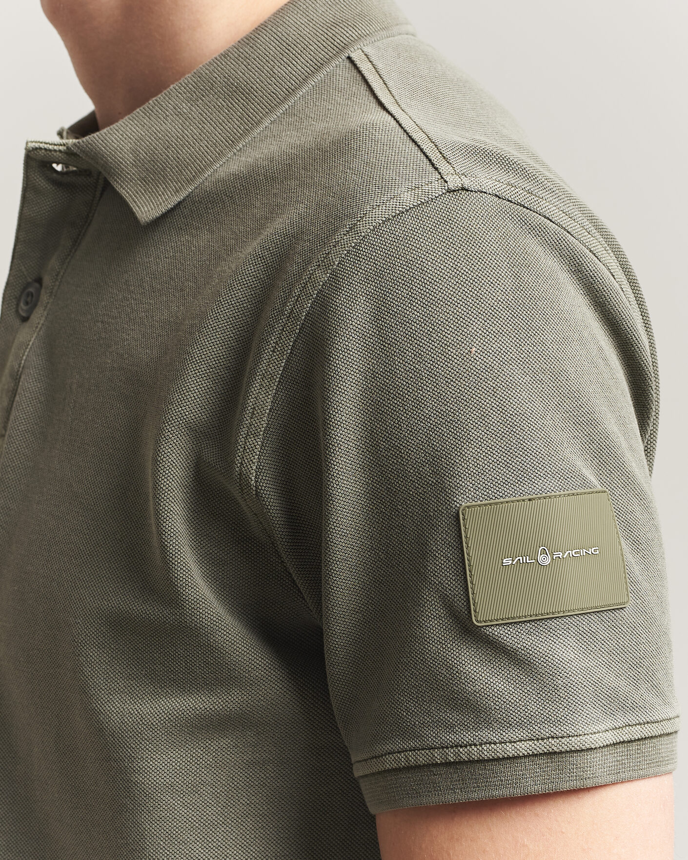 Heren | Polo's | Sail Racing | Wind Pigment Dyed Polo Mud Green