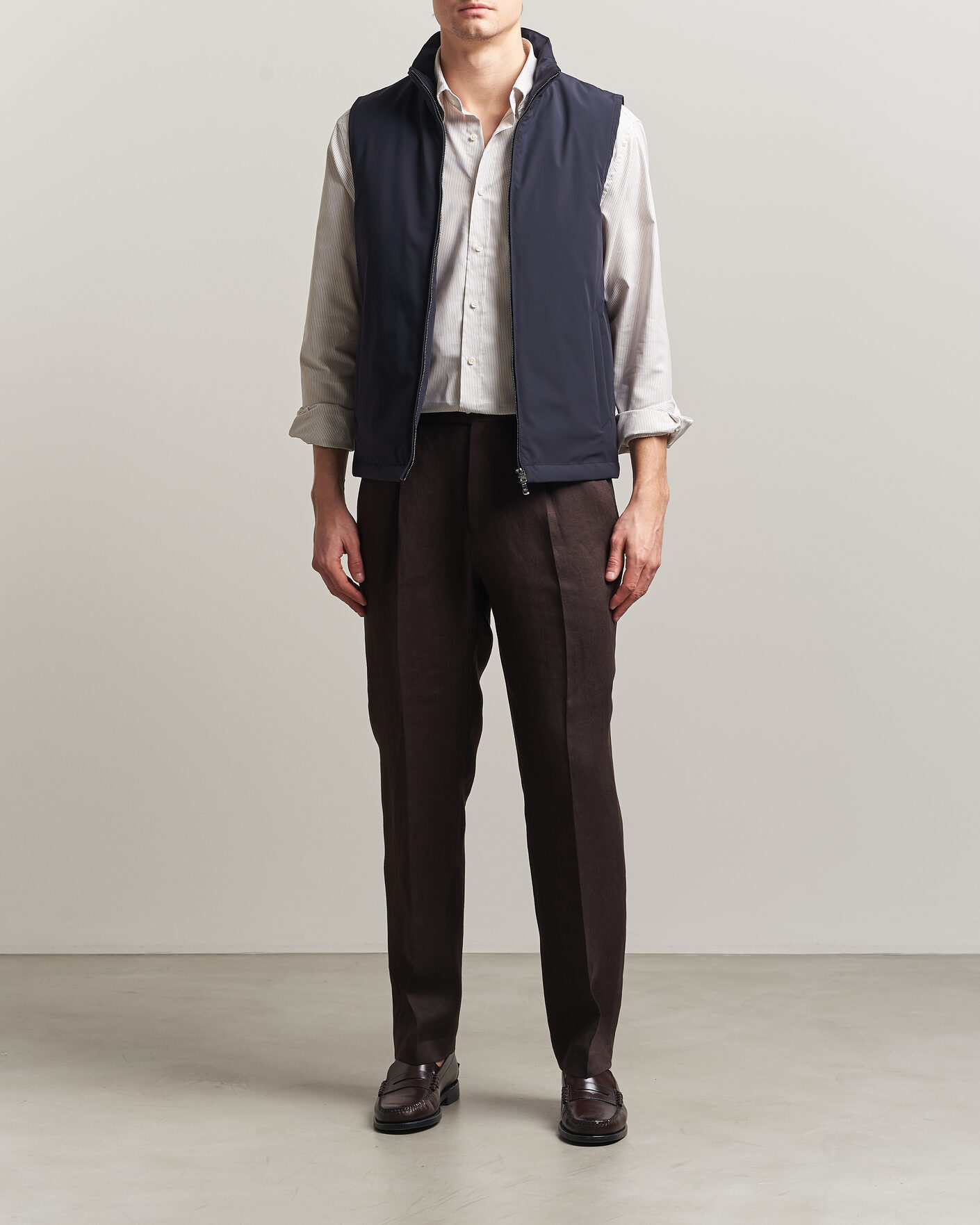 Heren | Gilets | Oscar Jacobson | Light Zipped Waistcoat Navy