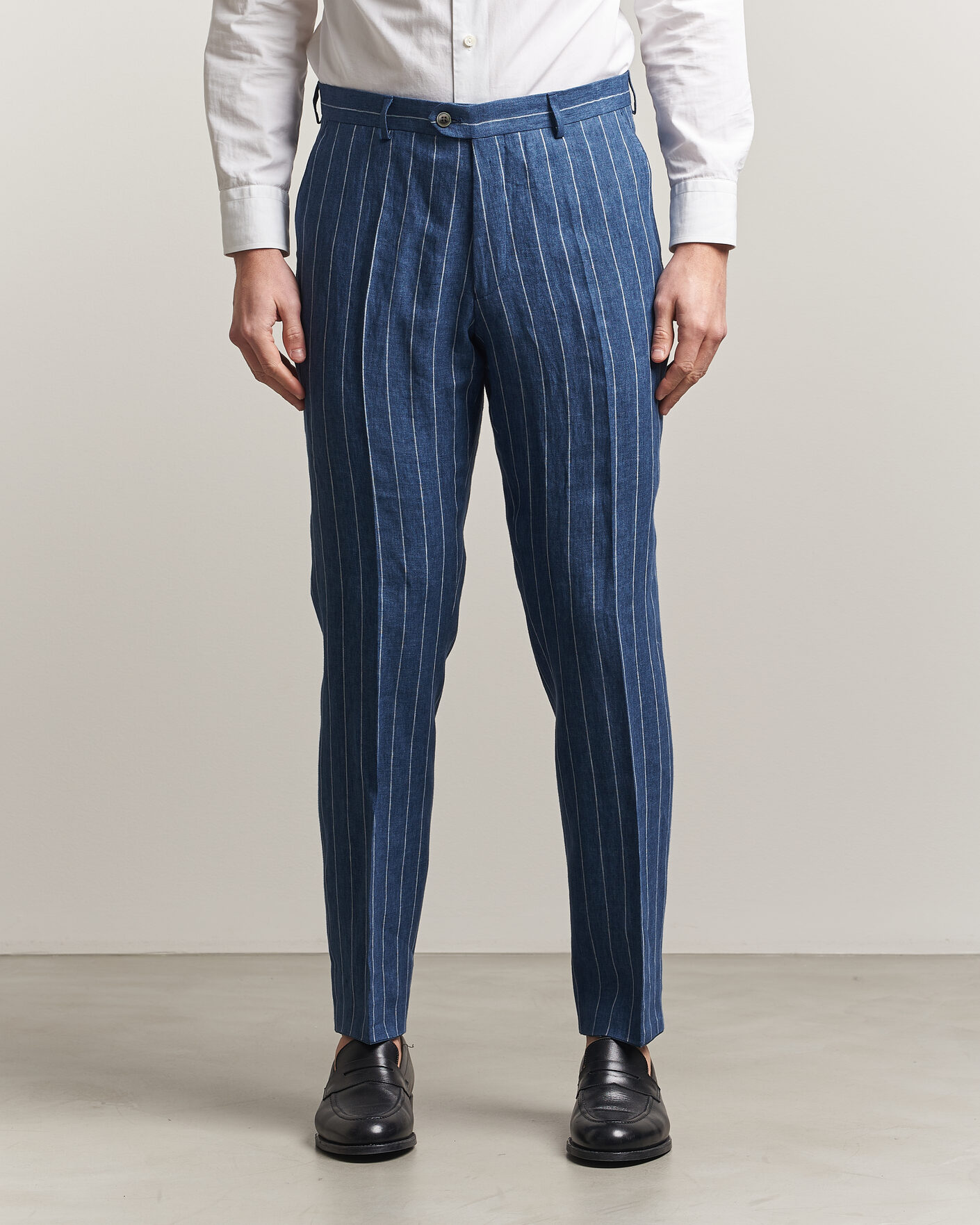 Homme | Pantalons | Oscar Jacobson | Dandy Striped Linen Trousers Blue