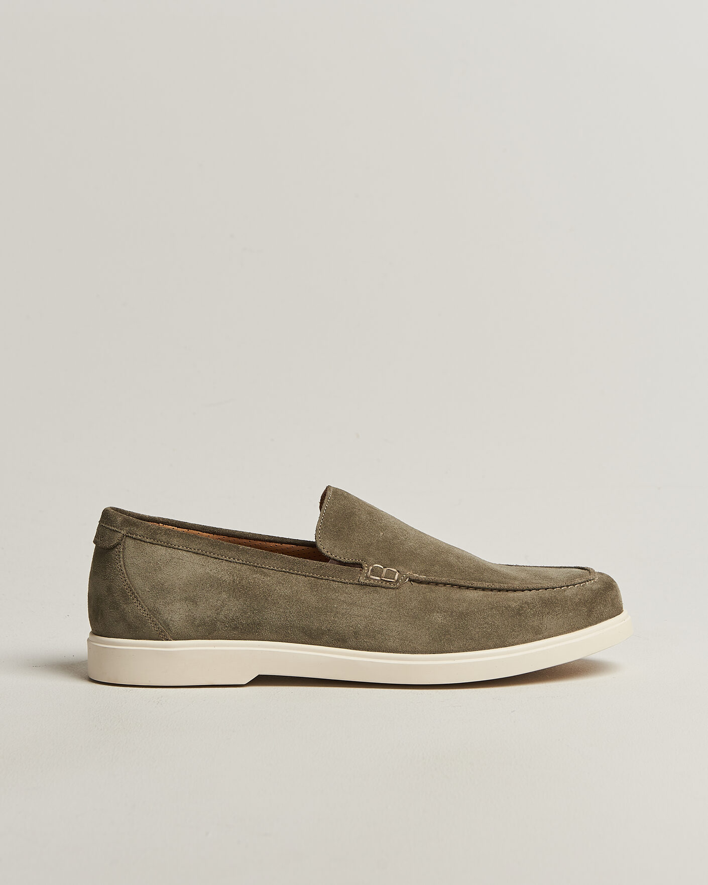 Heren | Instappers | Loake 1880 | Tuscany Suede Loafer Pistachio