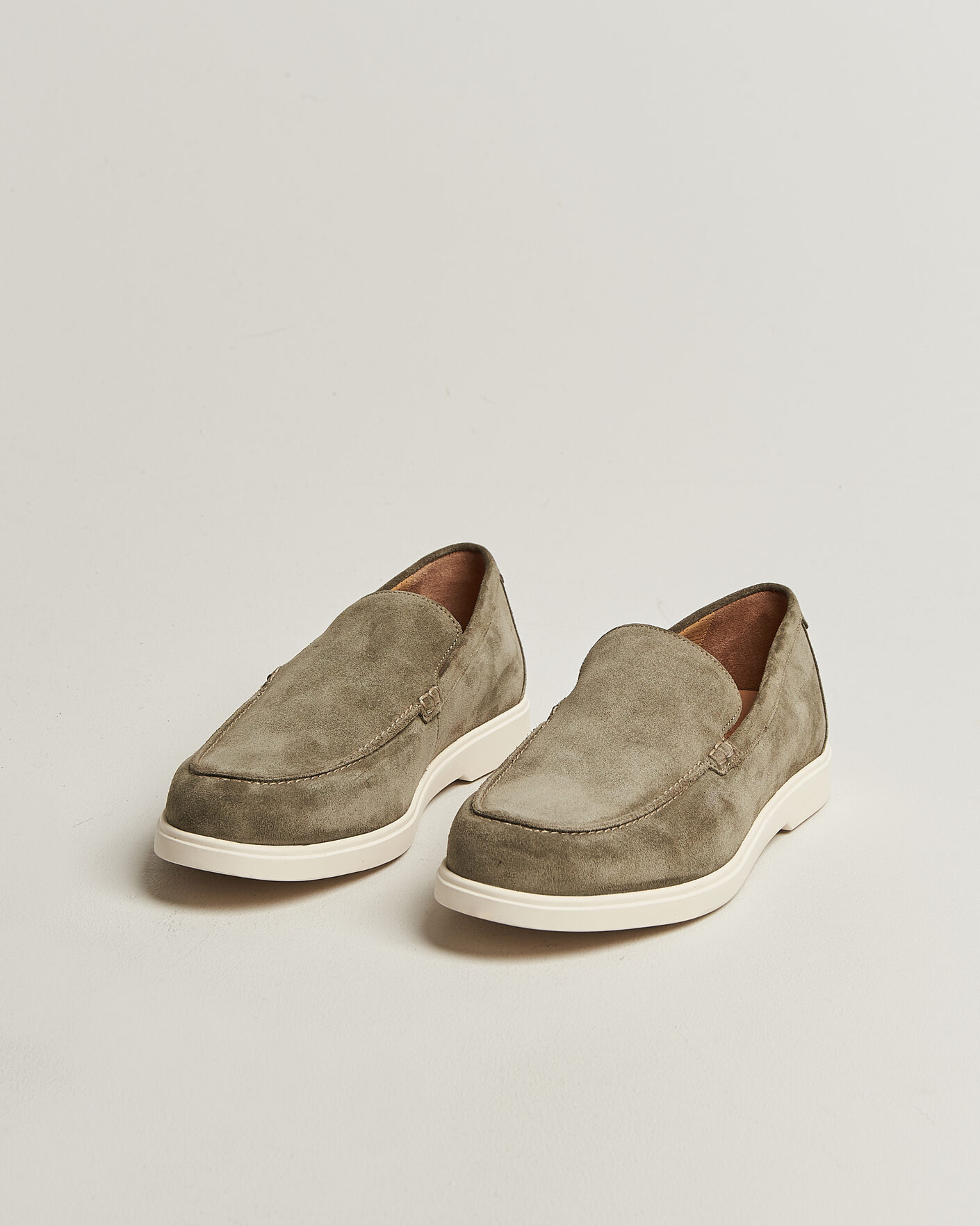 Heren | Instappers | Loake 1880 | Tuscany Suede Loafer Pistachio