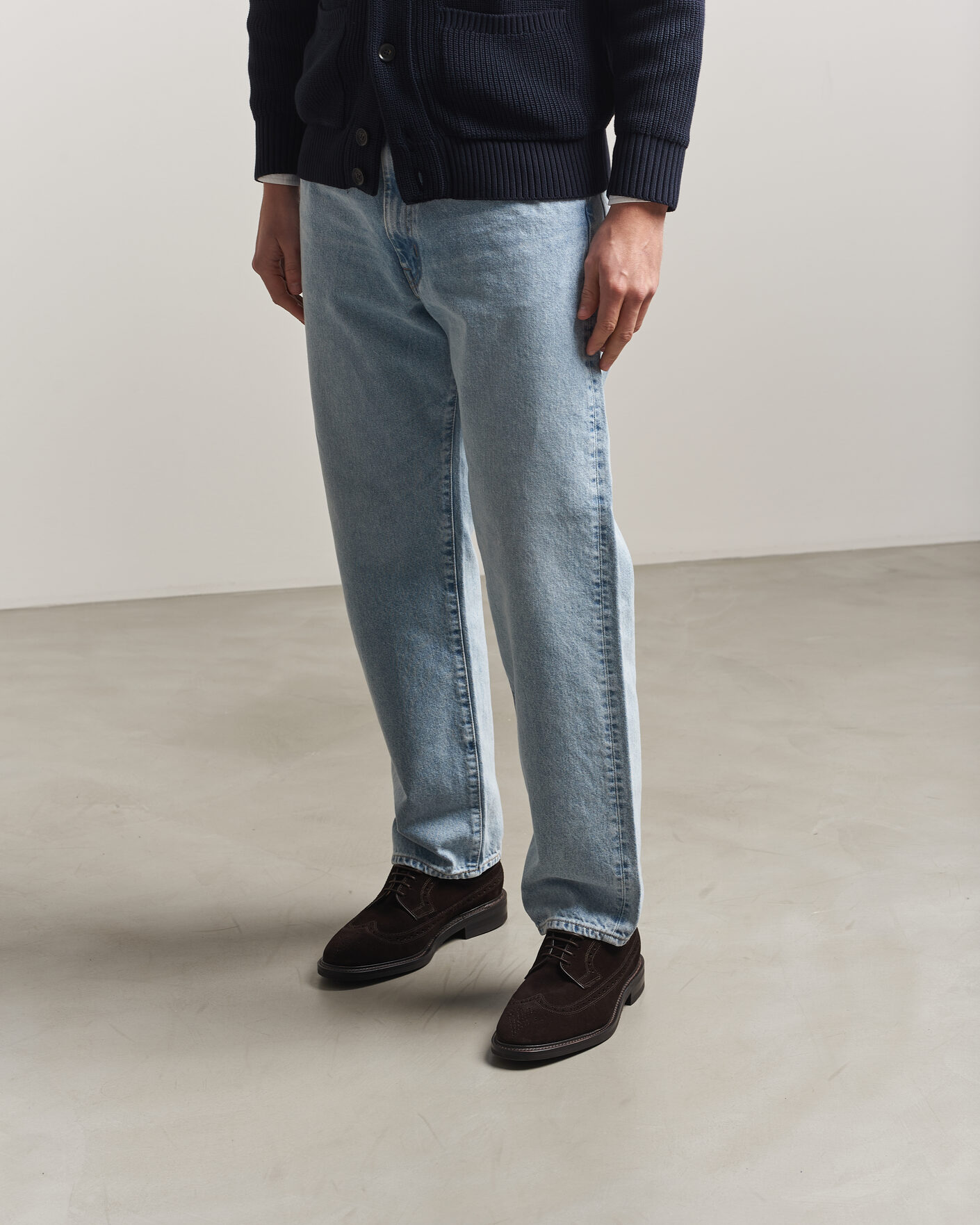 Heren | Derby schoenen | Loake 1880 | Sovereign Longwing Suede Derby Dark Brown