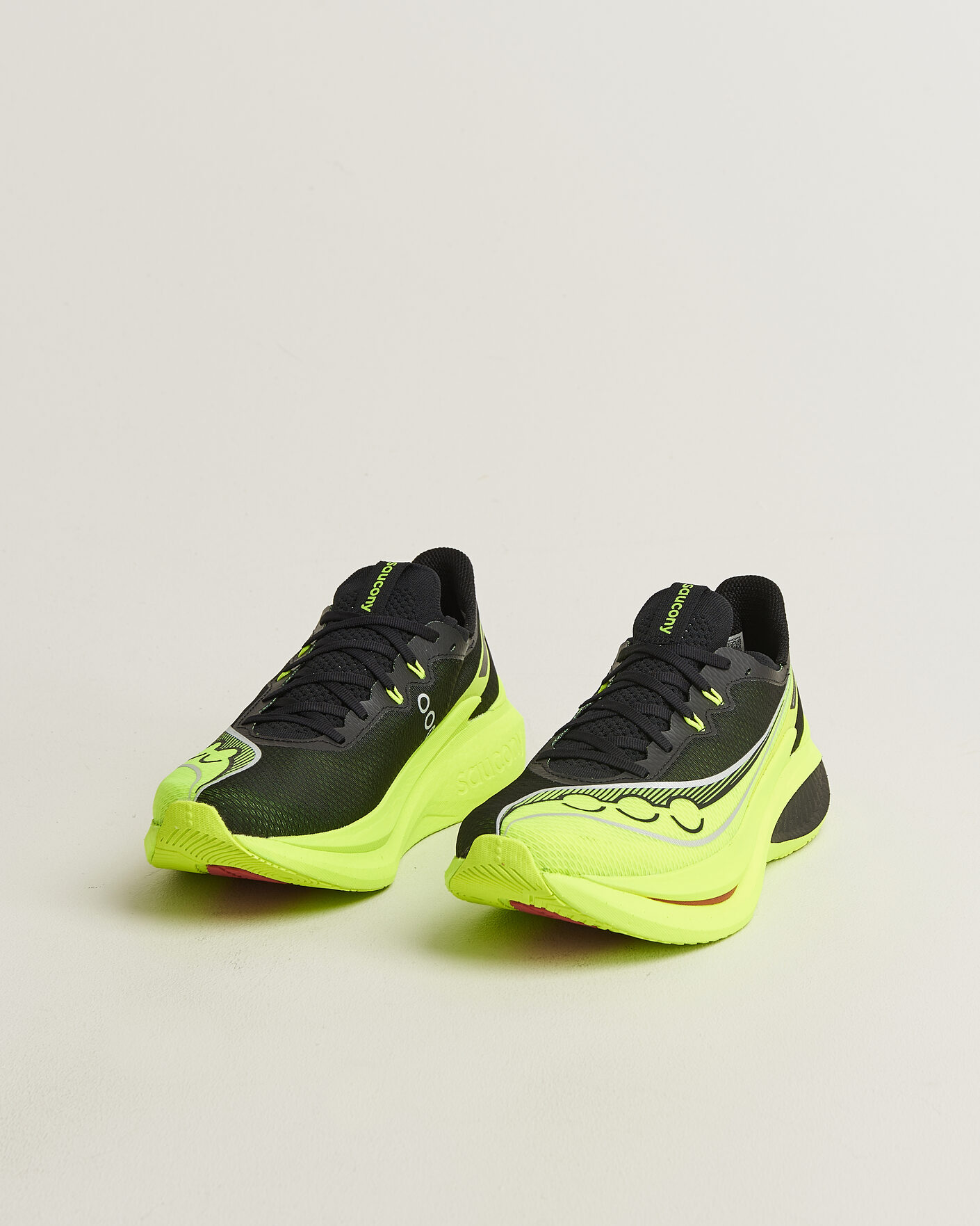 Homme | Chaussures De Running | Saucony | Endorphin Pro 5 Black/Shock