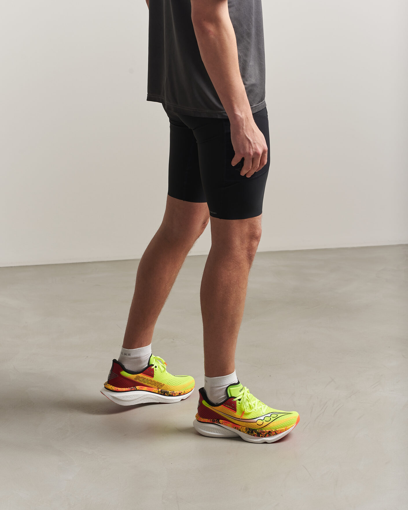 Homme | Chaussures De Running | Saucony | Endorphin Azura Citron/Black