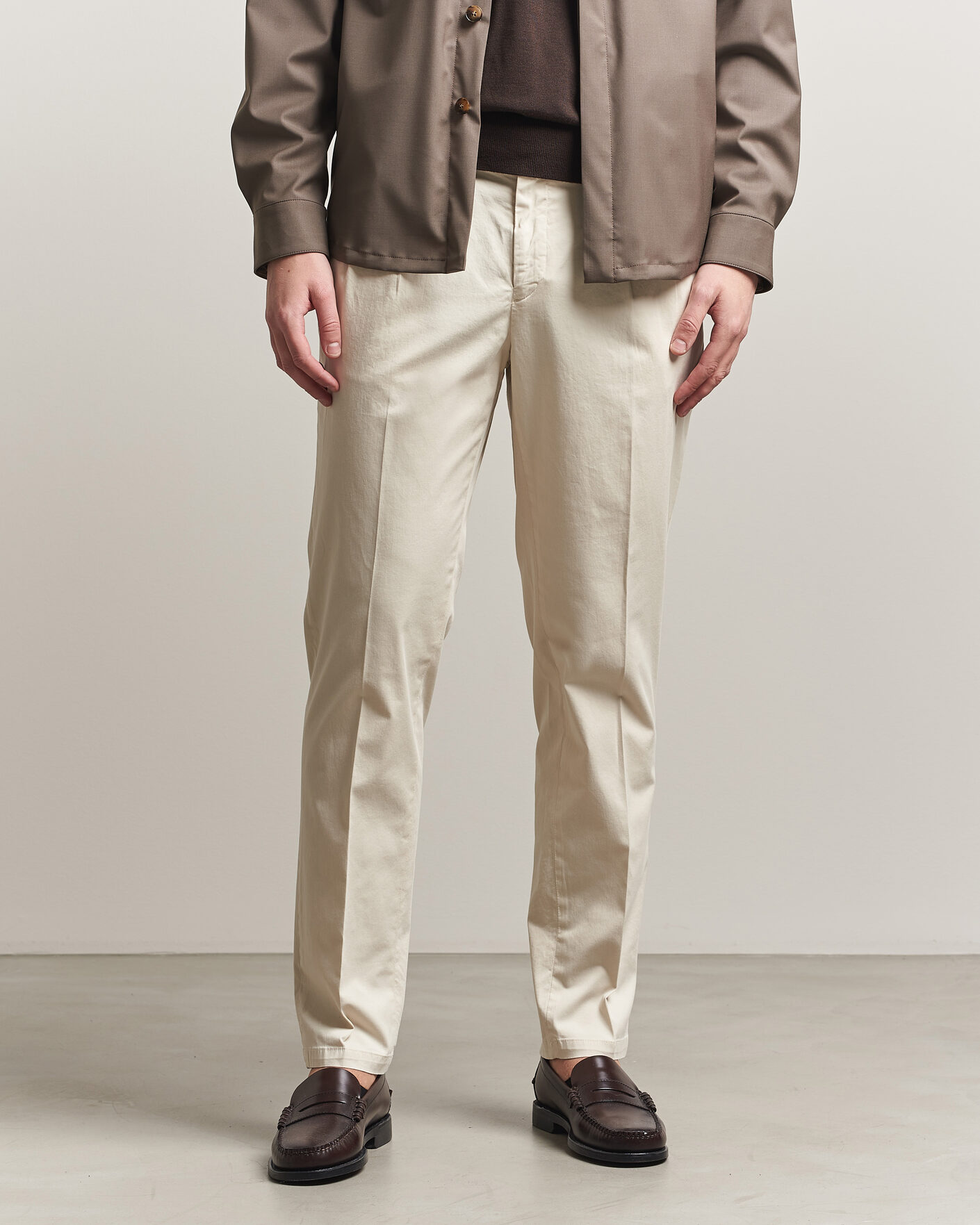 Homme | Pantalons | Briglia 1949 | Easy Fit Pleated Cotton Stretch Chino Cream