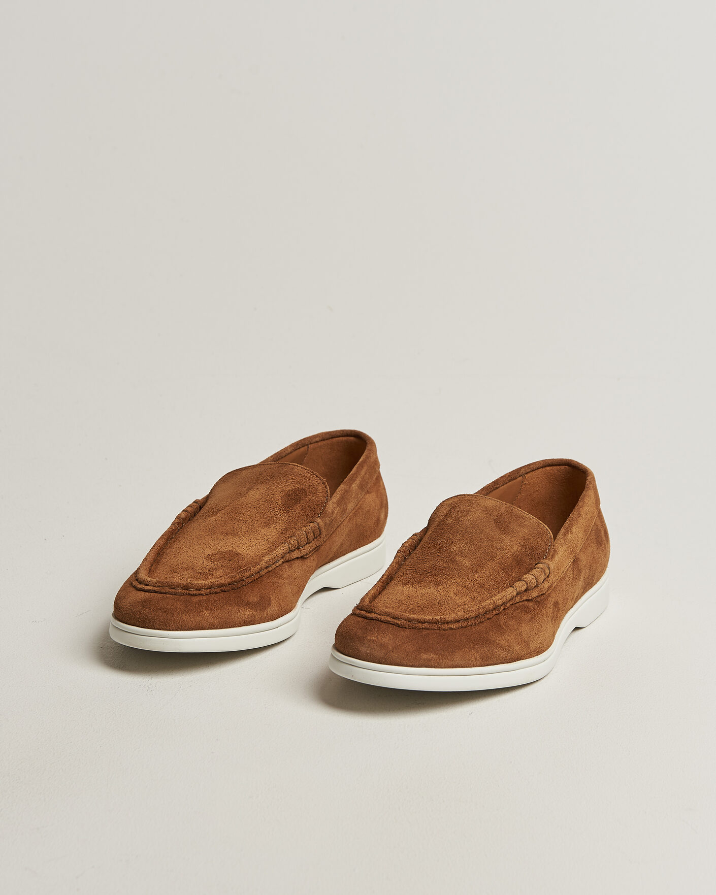 Heren | Instappers | Charles Tyrwhitt | Suede Slip On Loafers Light Brown