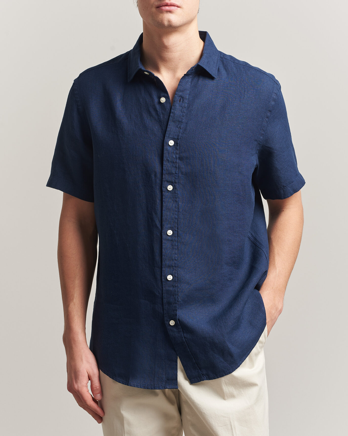 Heren | Overhemden | Charles Tyrwhitt | Pure Linen Short Sleeve Slim Fit Shirt Navy