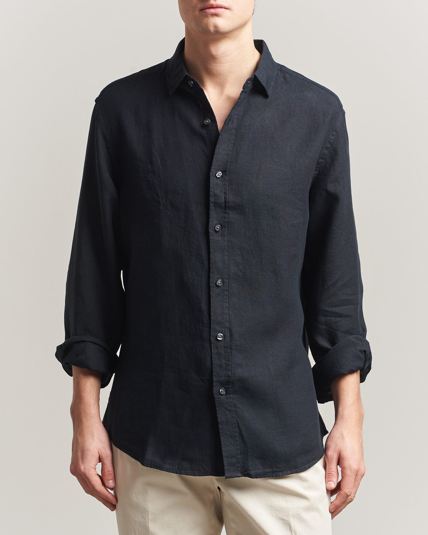 Homme | Chemises | Charles Tyrwhitt | Pure Linen Slim Fit Shirt Black