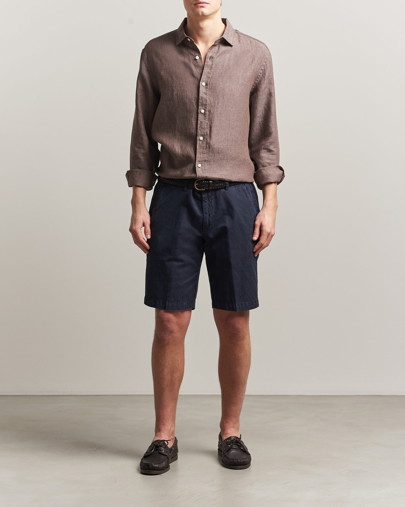 Homme | Chemises | Charles Tyrwhitt | Pure Linen Slim Fit Shirt Mocha