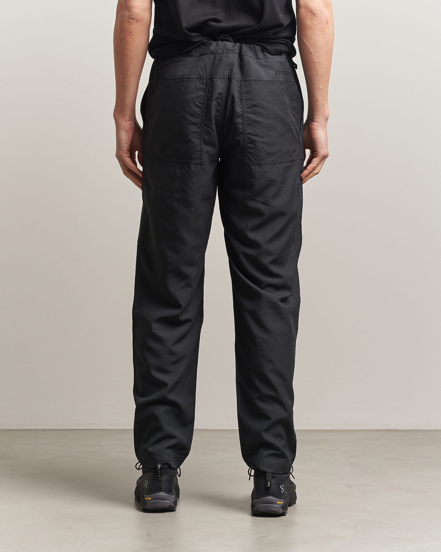 Heren | Broeken | Houdini | Tree Chore Pants II Bleached Black