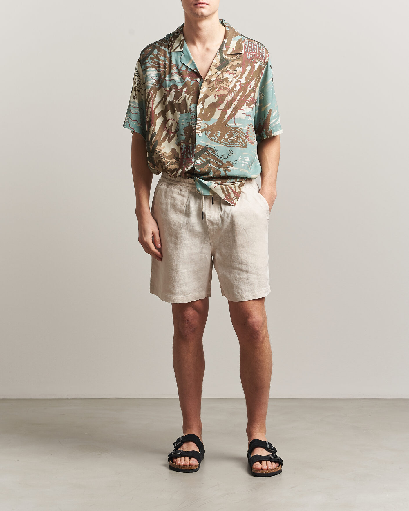 Heren | Korte broek | OAS | Porto Linen Shorts Beige