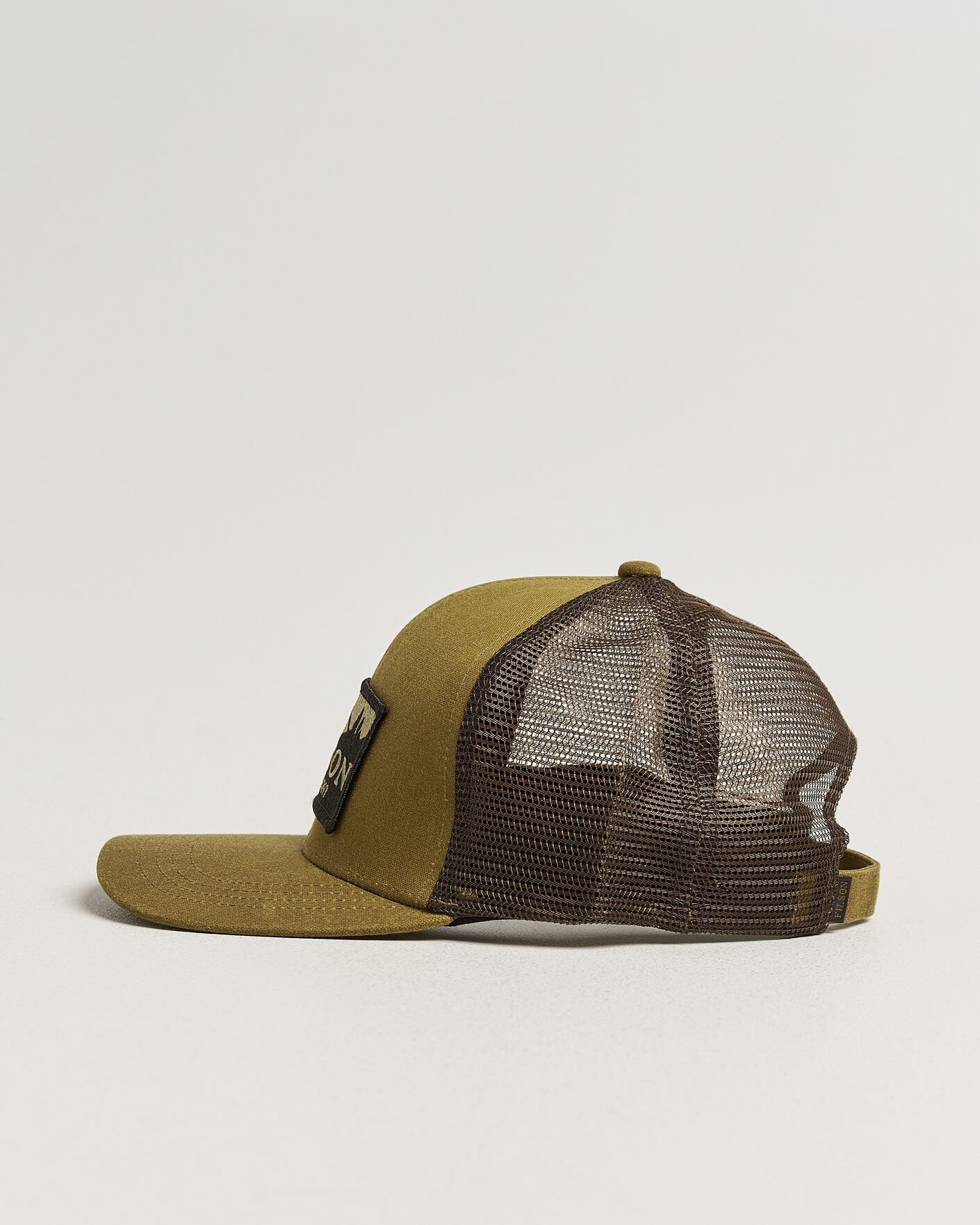 Heren | Hoeden en petten | Filson | Scenic Waxed Logger Mesh Cap Dark Tan