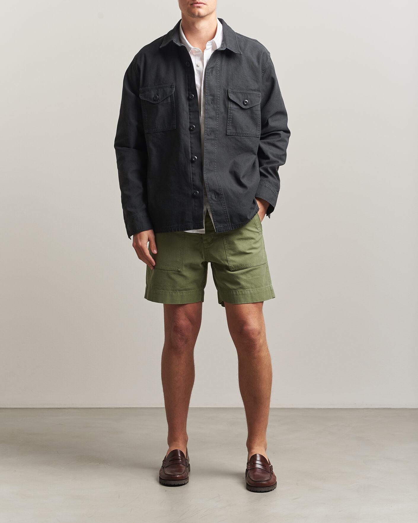 Homme | Shorts | Filson | Field Cargo Shorts Washed Fatigue Green
