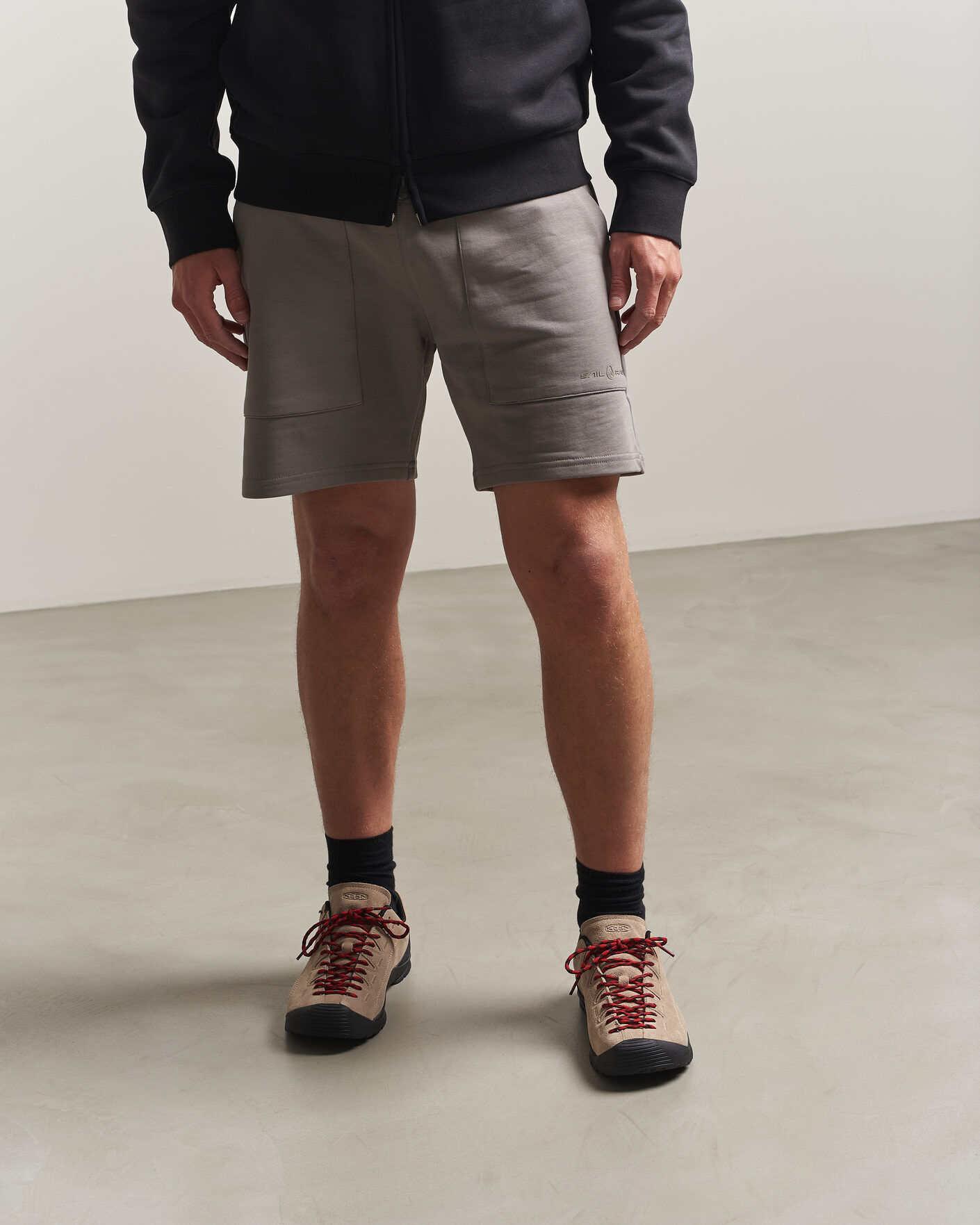 Heren | Trail sneakers | KEEN | Jasper Suede Sneaker Silver Mink