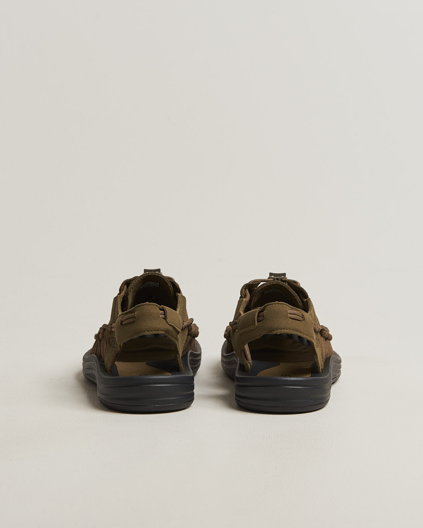 Heren | Sandalen slides | KEEN | Uneek Sneaker Sandal Dark Olive