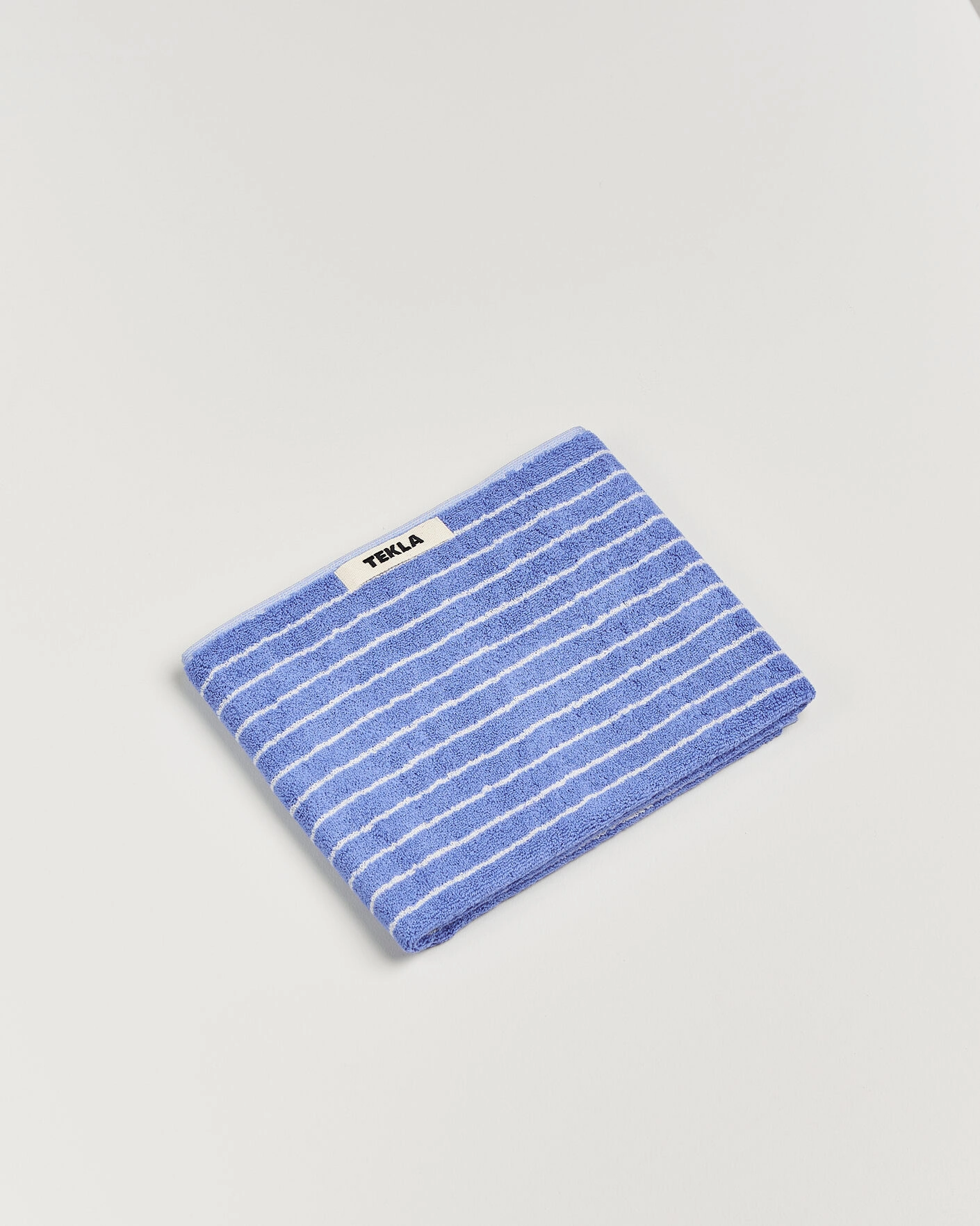 Heren | Stoffen | Tekla | Organic Terry Hand Towel Clear Blue Stripes