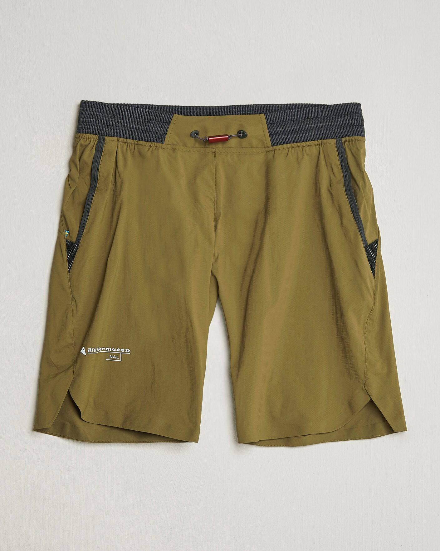 Heren | Korte broek | Klättermusen | Nal Windbreaker Shorts Olive