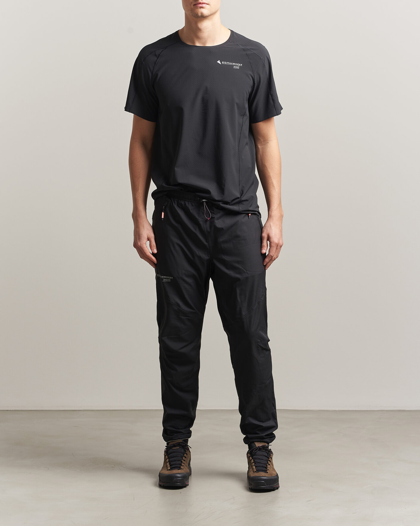 Heren | T-shirts | Klättermusen | Diser Lightweight T-Shirt Black