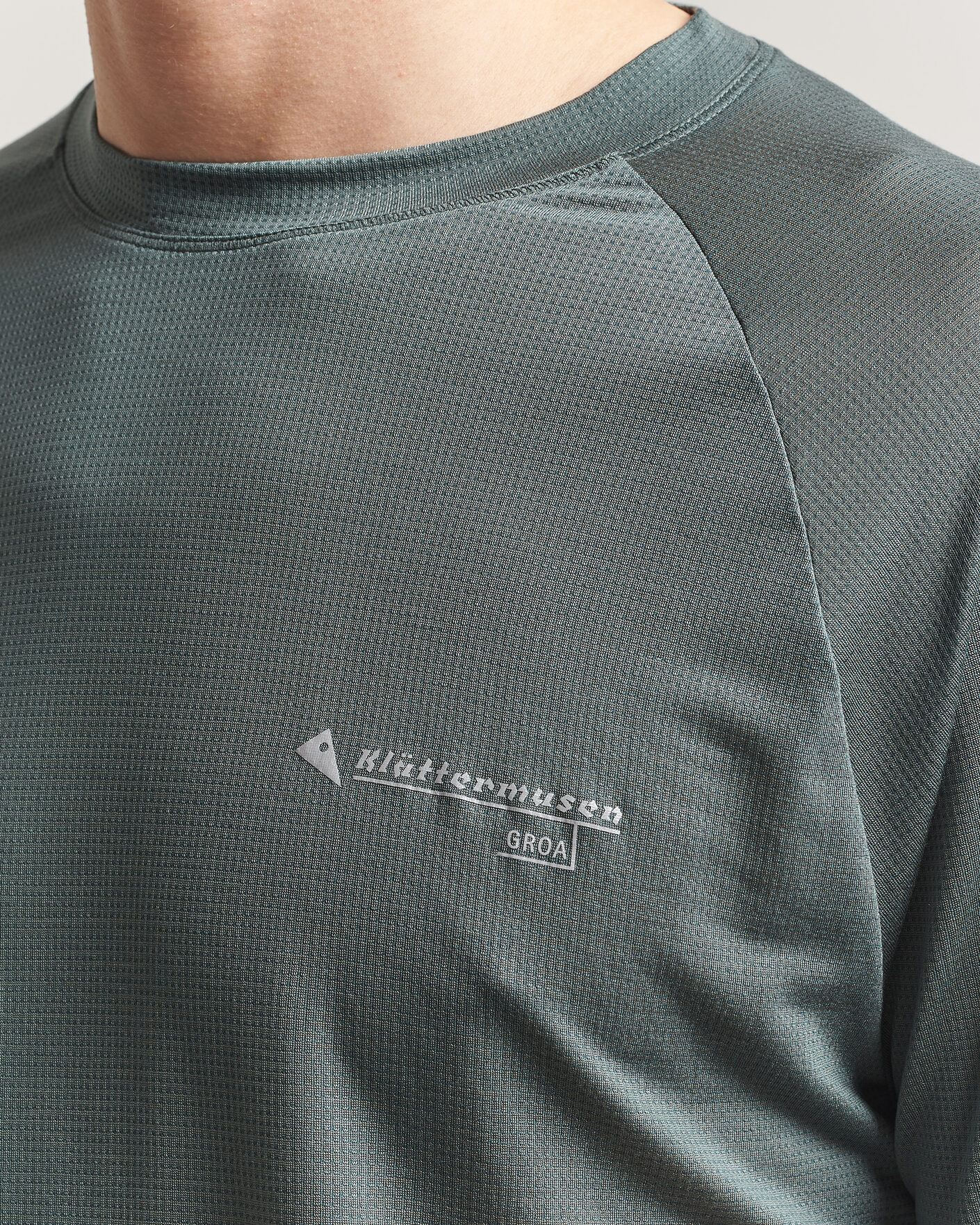 Homme | T-shirts | Klättermusen | Groa Lightweight Tencel Long Sleeve T-Shirt Teal Grey