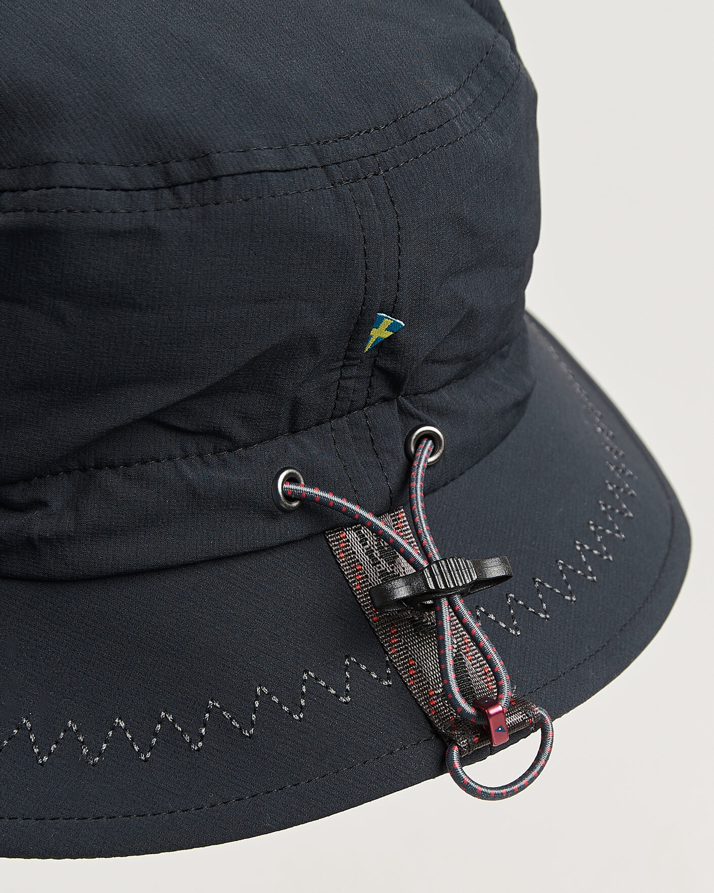 Homme | Bobs Et Casquettes | Klättermusen | Skuld Bucket Hat Black