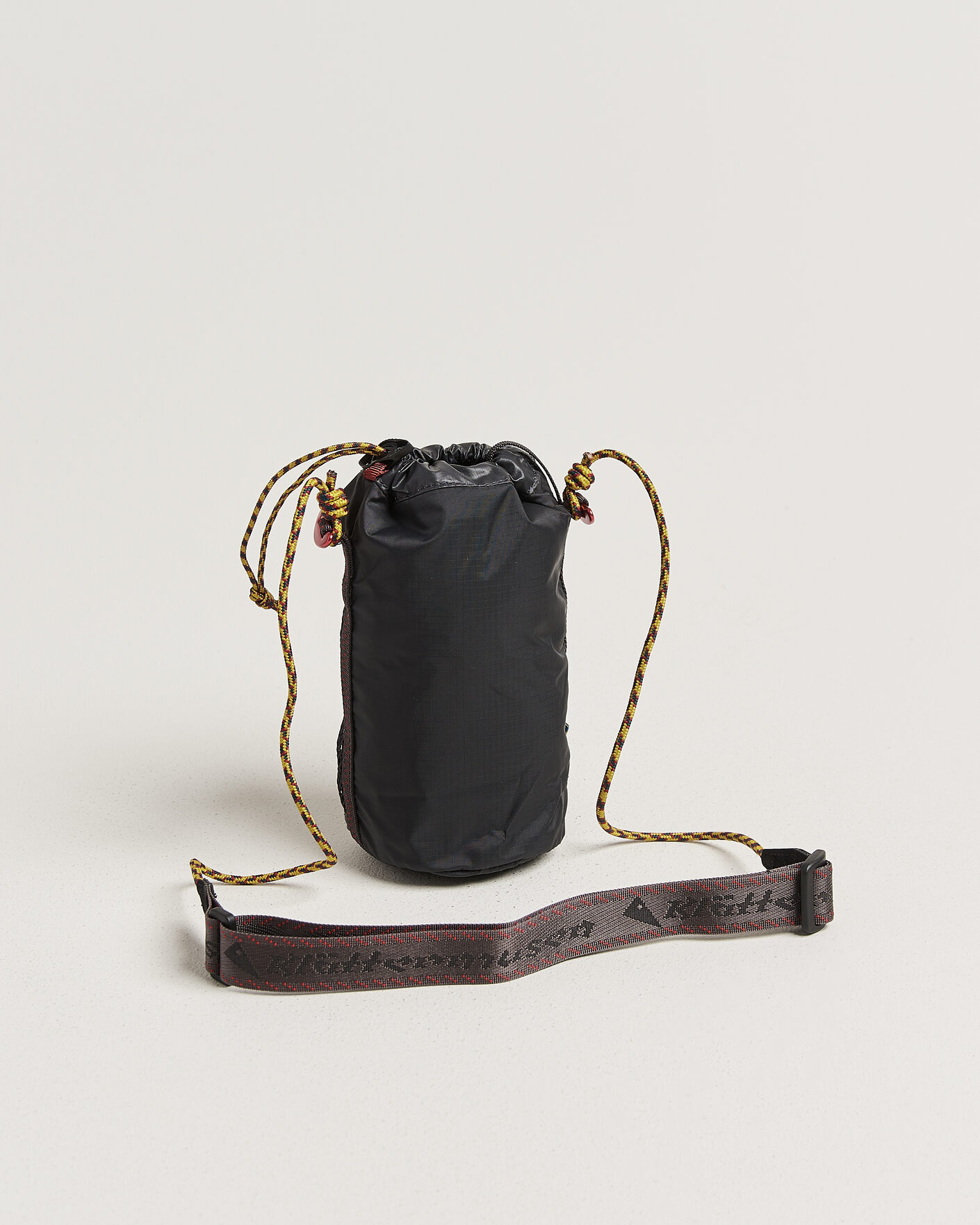 Homme | Sacs | Klättermusen | Algir Bottle Holder Bag Raven