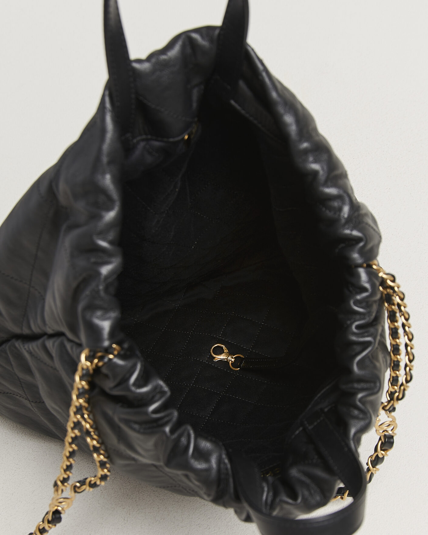 Homme | Pre-Owned & Vintage Bags | Chanel Pre-Owned | Chanel 22 Backpack Black