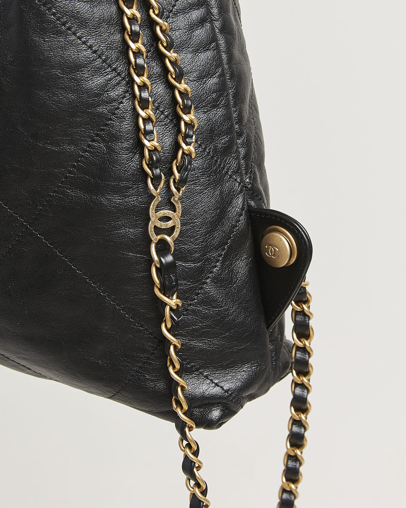 Homme | Pre-Owned & Vintage Bags | Chanel Pre-Owned | Chanel 22 Backpack Black