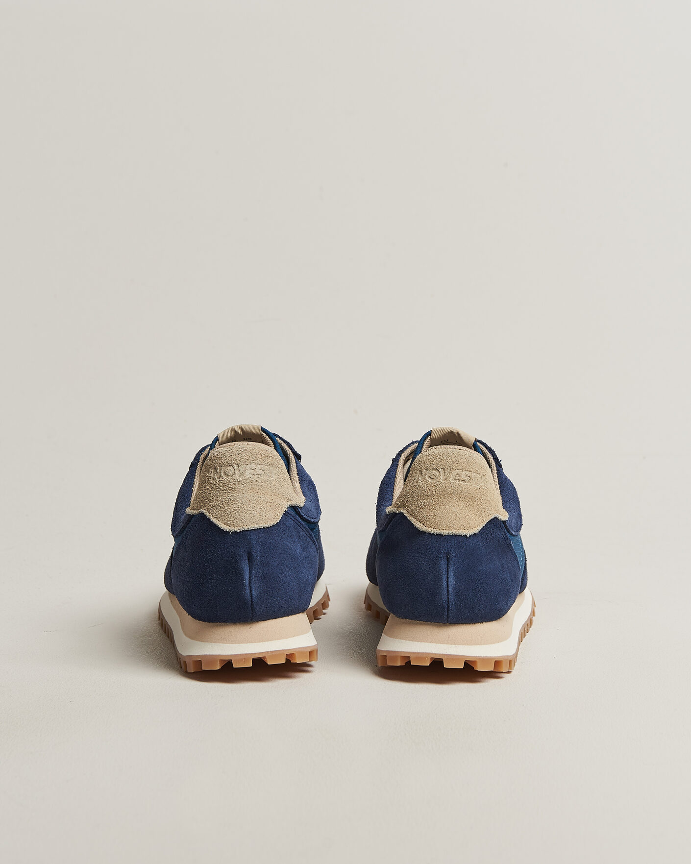 Heren | Sneakers | Novesta | Marathon Trail Running Sneaker Navy/Blue