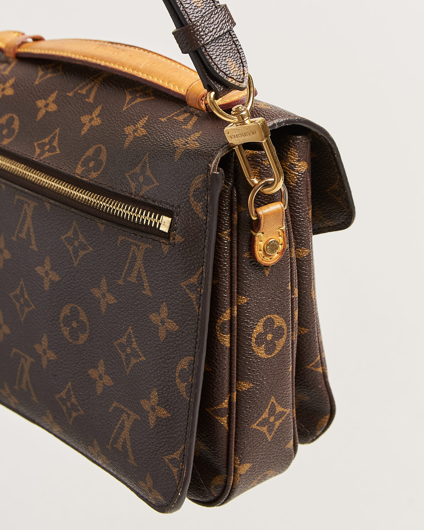Homme | Pre-Owned & Vintage Bags | Louis Vuitton Pre-Owned | Pochette Métis Monogram