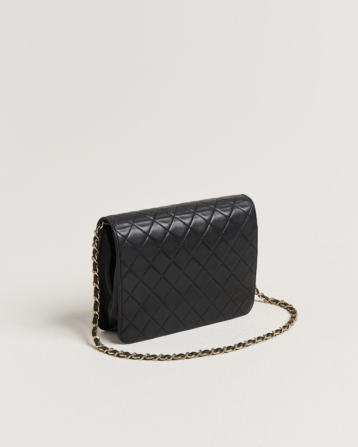 Homme | Pre-Owned & Vintage Bags | Chanel Pre-Owned | Single Flap Bag Black